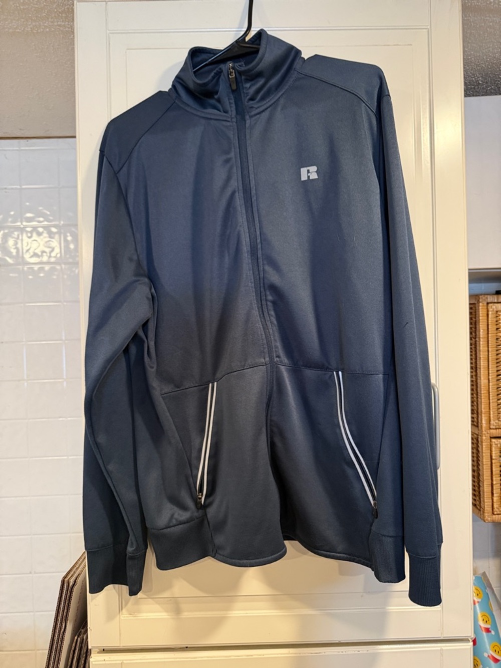 Russell Athletic Navy Full-Zip Performance Jacket size medium 3:30